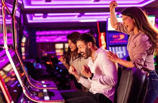 ငါးပစ်ဂိမ်း အတွင်း Jackpot ဆုနှင့် Boss Fish ပစ်ခတ်မှုပုံ